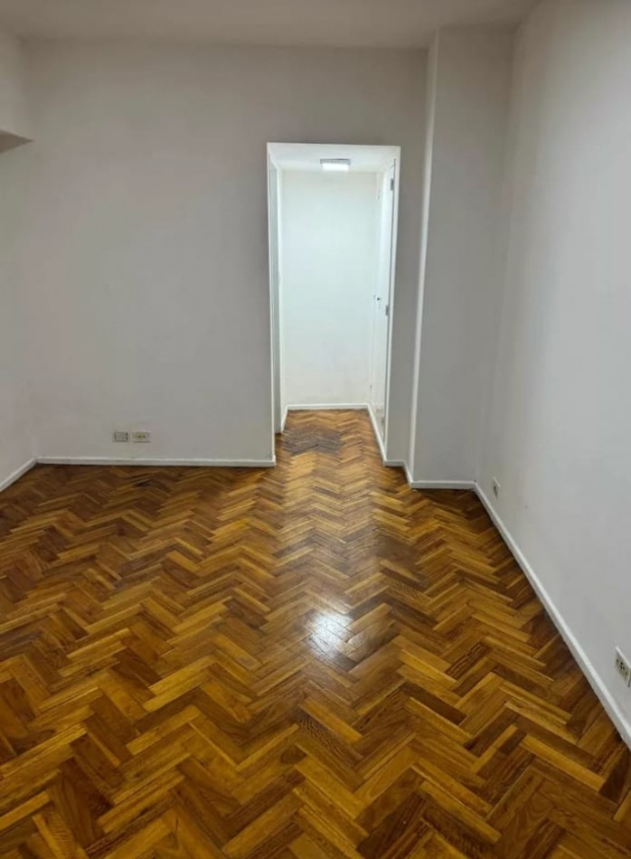 Cabildo 92, Venta 1 AMB apto Prof. Piso Muy Alto Muy Luminoso Edificio c/Toten de Seguridad