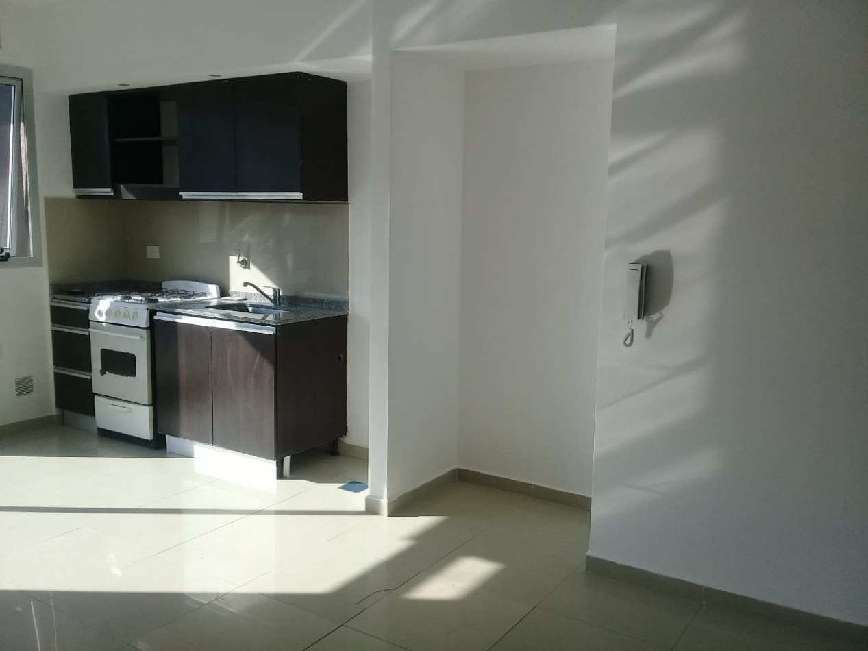 Potosi 4300, Venta 1 AMB AL FRENTE, BALCON, APTO PROF MTRS HOSP. ITALIANO