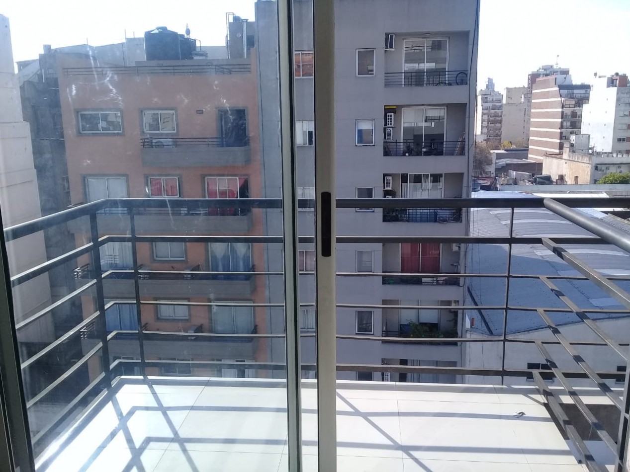 Potosi 4300, Venta 1 AMB AL FRENTE, BALCON, APTO PROF MTRS HOSP. ITALIANO