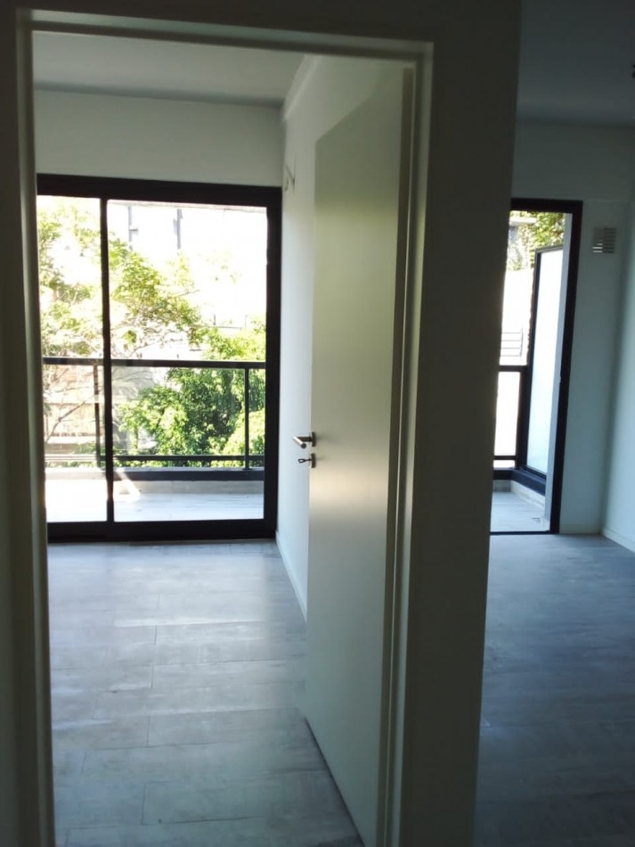 JUFRE 300, Venta 2 AMB A ESTRENAR 1o CALIDAD, Caldera Individual, Terraza,  Solarium, Parillas.Laundry