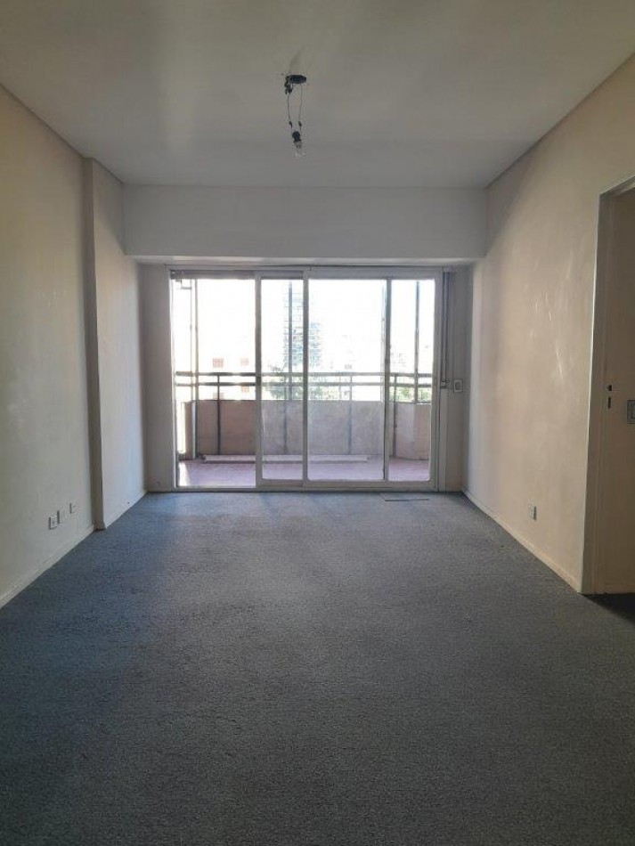 AV. RIVADAVIA 6300, VENTA DEPARTAMENTO DE TRES AMBIENTES