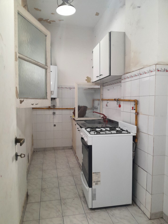 ARENALES 2800, Venta Barrio Norte 2 amplios Amb a Reciclar