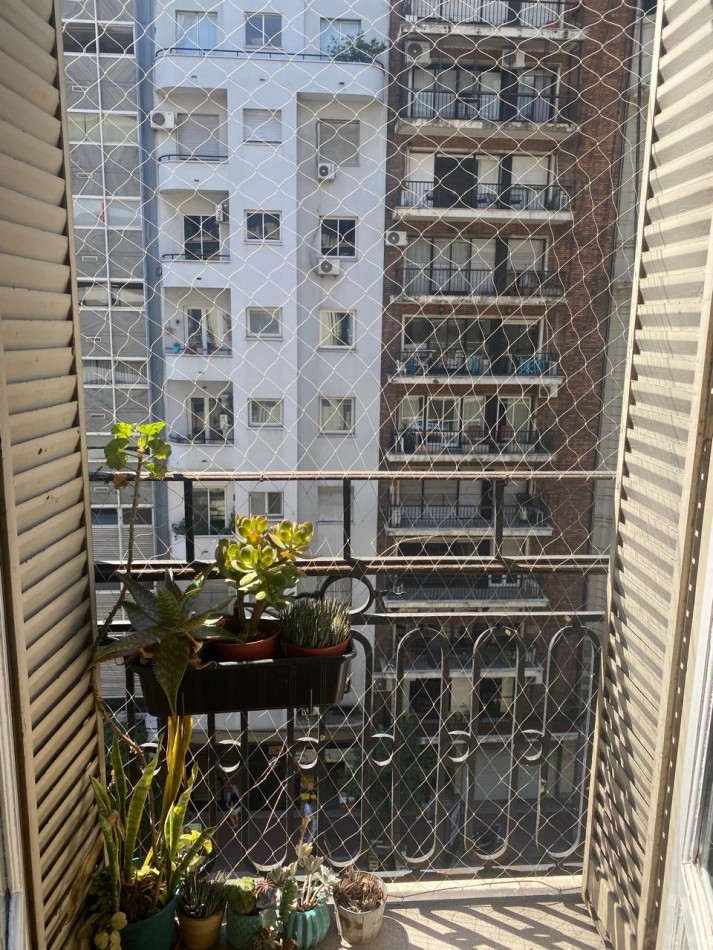 AV. CORDOBA 1300, VENTA DEPARTAMENTO DE TRES AMBIENTES