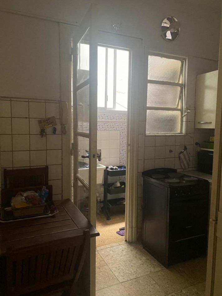 AV. CORDOBA 1300, VENTA DEPARTAMENTO DE TRES AMBIENTES