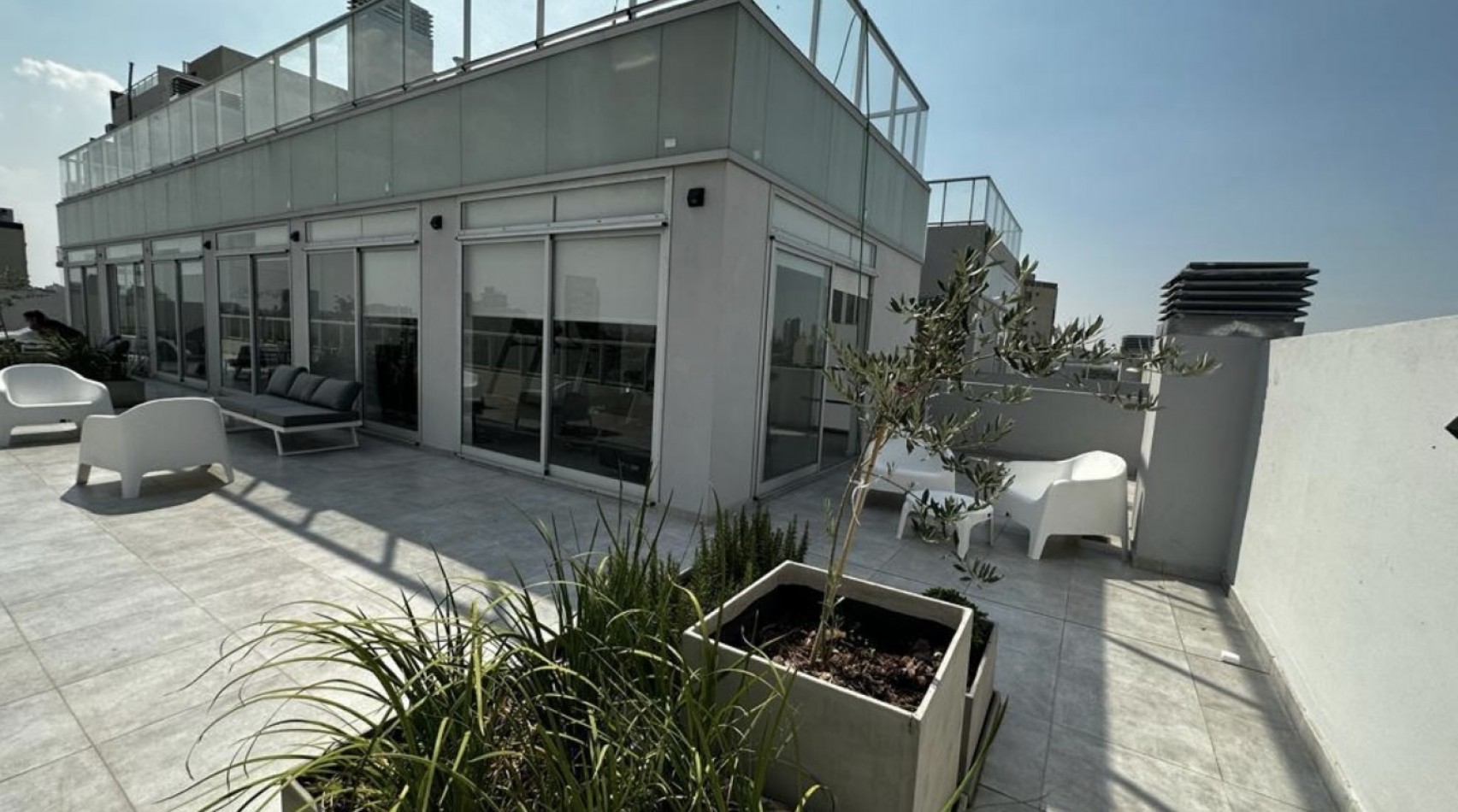AV. SAN MARTIN 1700, VENTA DEPARTAMENTOS DE UN AMBIENTE 