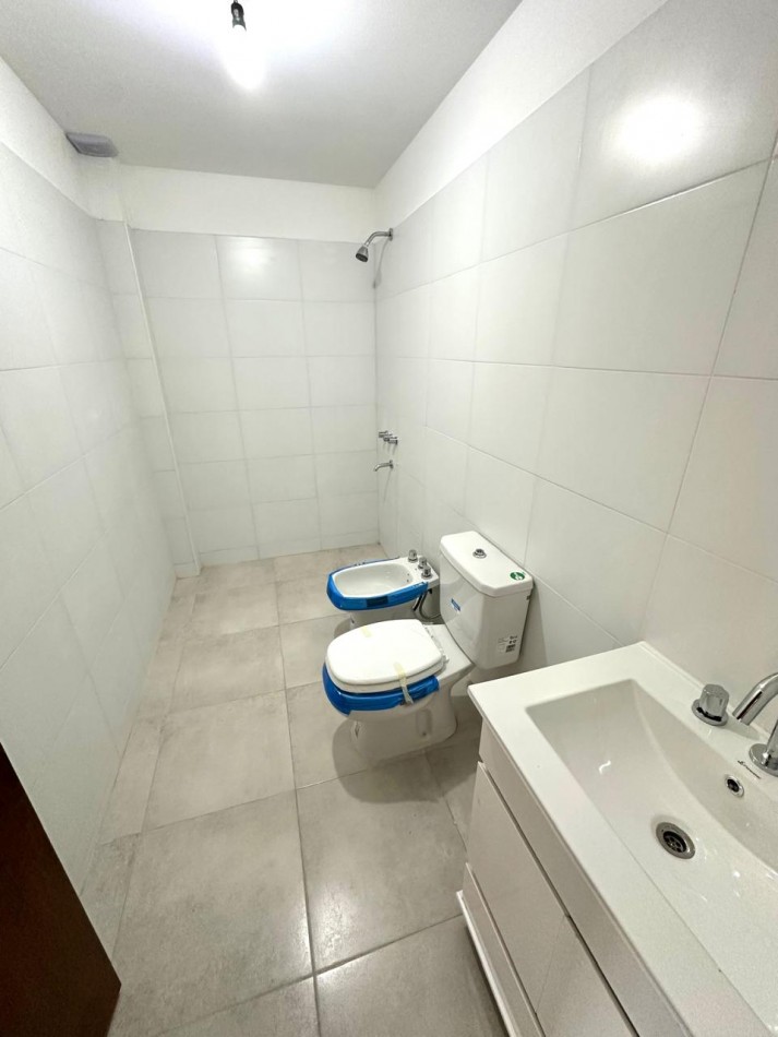 BIARRITZ 2300, Esquina CARACAS. VENTA EXCELENTE UNIDADES DE 2 AMB A ESTRENAR ENTREGA INMEDIATA 