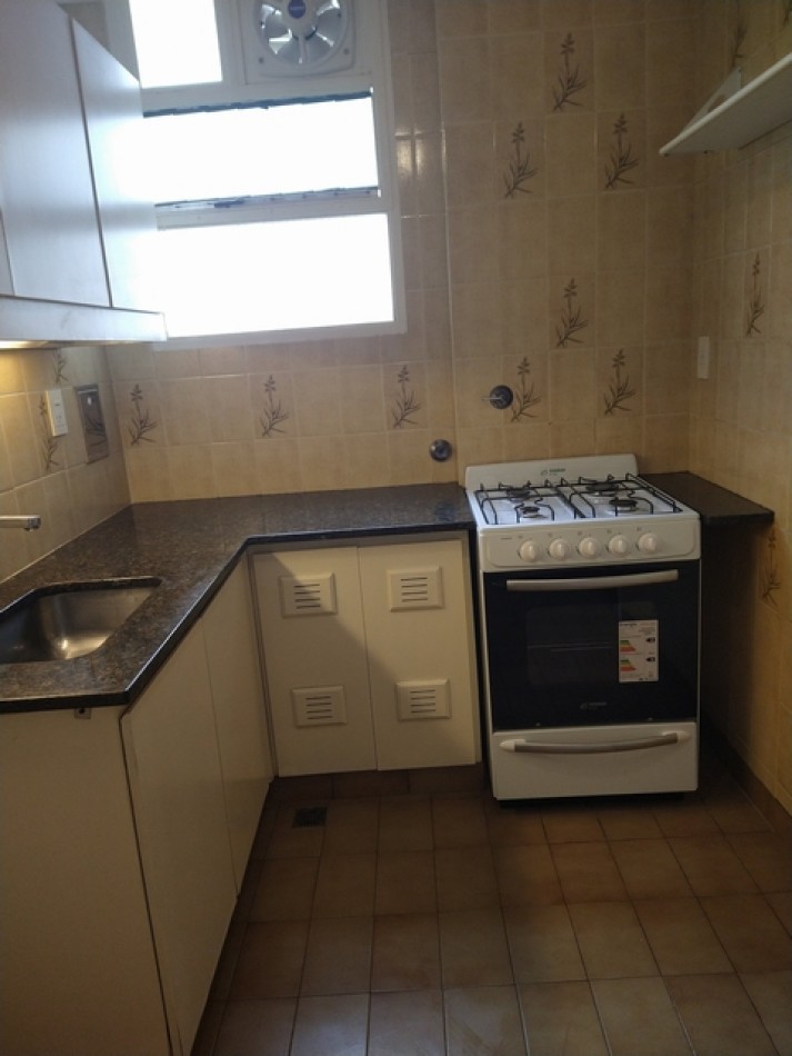 BACACAY 2700. Venta GRAN DEPTO 2 AMB (53 M2TOT) LISTO PARA HABITAR, LISTO PARA ESCRITURAR