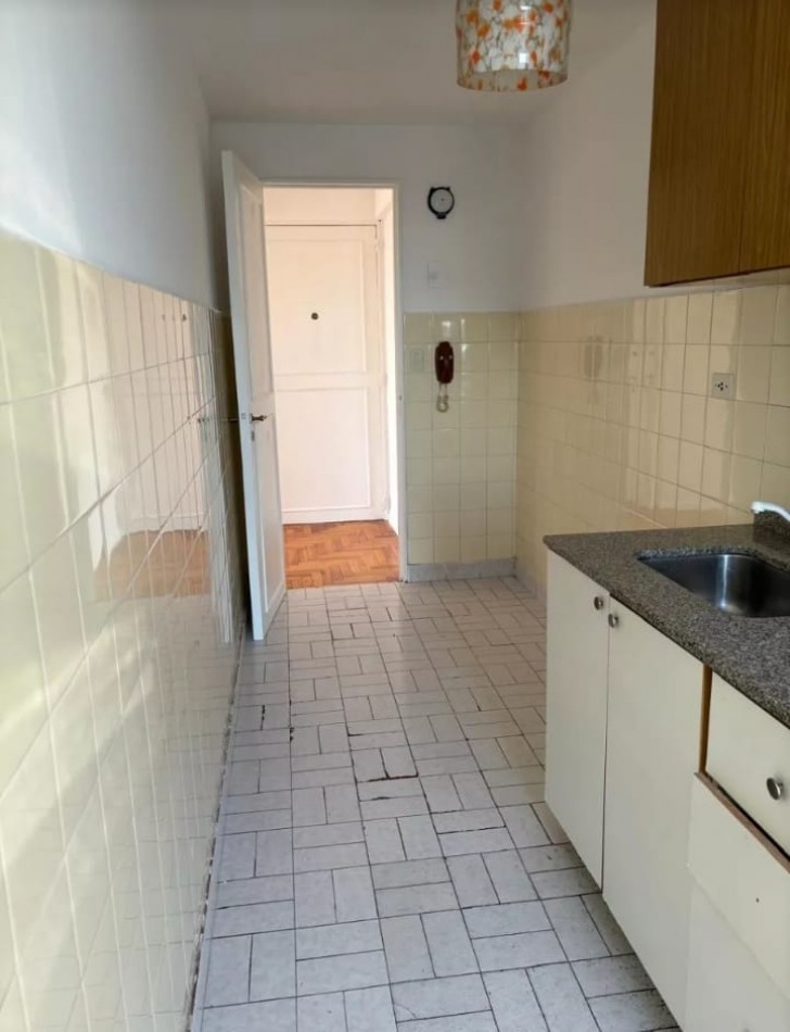 Cachimayo 11. Venta Impec depto 3 amb al frente c/balcon Vista Panoramica Mtrs Estac SUBTE "A"