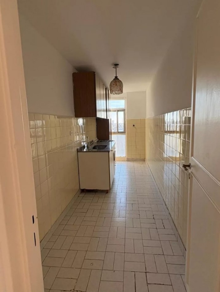 Cachimayo 11. Venta Impec depto 3 amb al frente c/balcon Vista Panoramica Mtrs Estac SUBTE "A"