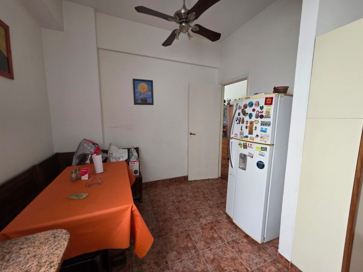 GUEMES 4000, VENTA DEPARTAMENTO DE CUATRO AMBIENTES CON DOS PATIOS