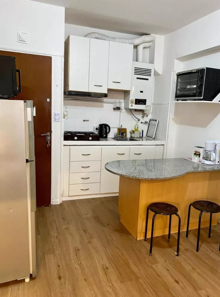 CRAMER 800, Venta MUY BUEN MONOAMBIENTE Al Frente c/Balcon FRANCES. COCHERA FIJA Frente Estacion Colegiales
