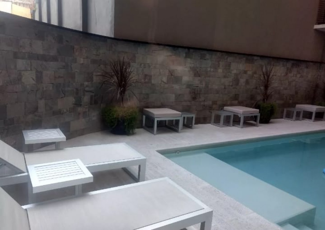 VELAZCO 300. VENTA;  IMPECABLE MONOAMBIENTE C/BALCON EN EDIFCIO PREMIUM 