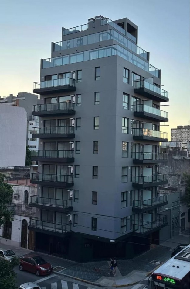 JUFRE 300, Venta 2 AMB A ESTRENAR 1o CALIDAD, Caldera Individual, Terraza,  Solarium, Parillas.Laundry