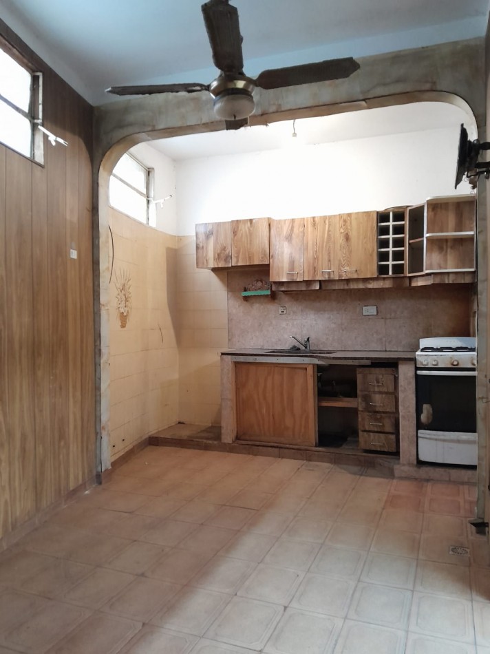 SAN BLAS 4600, VENTA CASA LOTE PROPIO DE CUATRO AMBIENTES