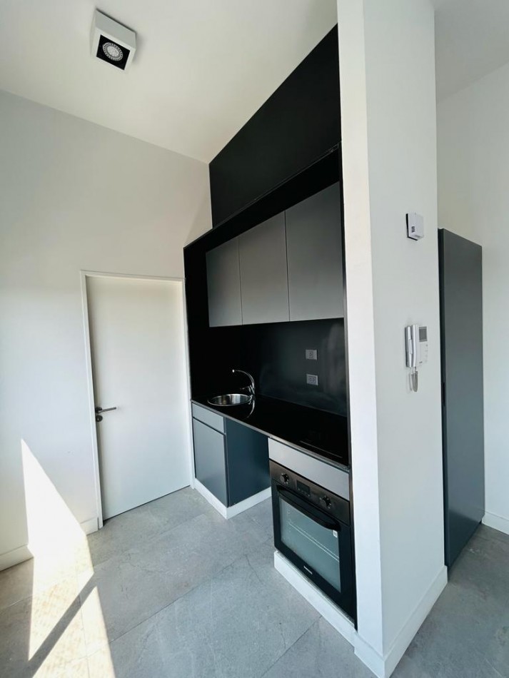 Triunvirato 3300, Venta Impec Depto 1 AMB Ap Prof Cfte Luminoso, Edificio Categoria, Piscina Solarium SUM Laundry