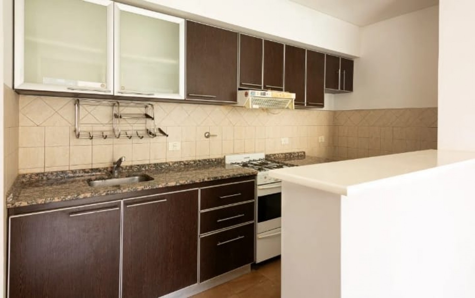 LAPRIDA 900, Venta: EXCELENTE DEPTO 2 AMB AL FTE C/BALCON 46 M2 TOT. Edific 15 años Terraza y Parilla