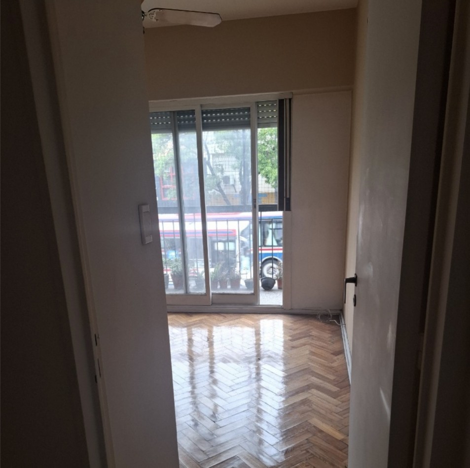 AV. JUAN B. JUSTO 5000, VENTA DEPARTAMENTO DE TRES AMBIENTES 