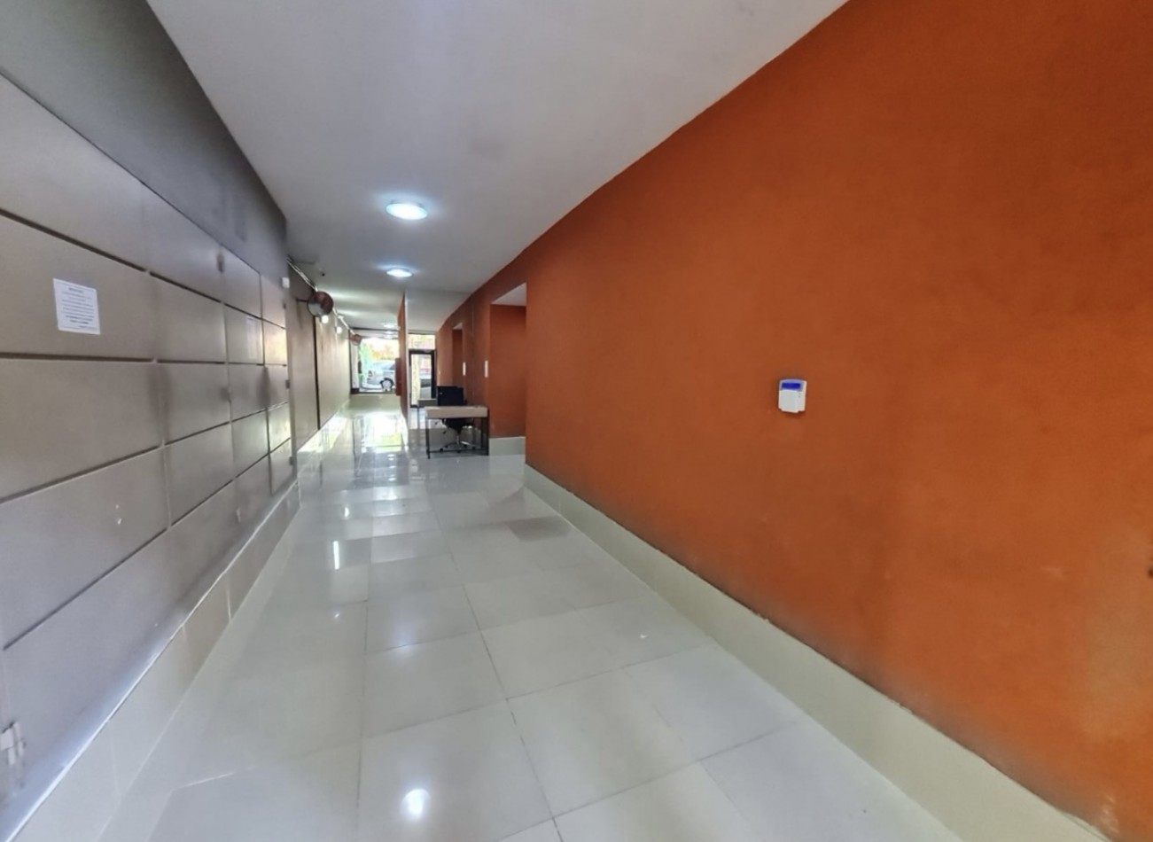 LAVALLEJA 800, VENTA DEPARTAMENTO DE DOS AMBIENTES CON COCHERA