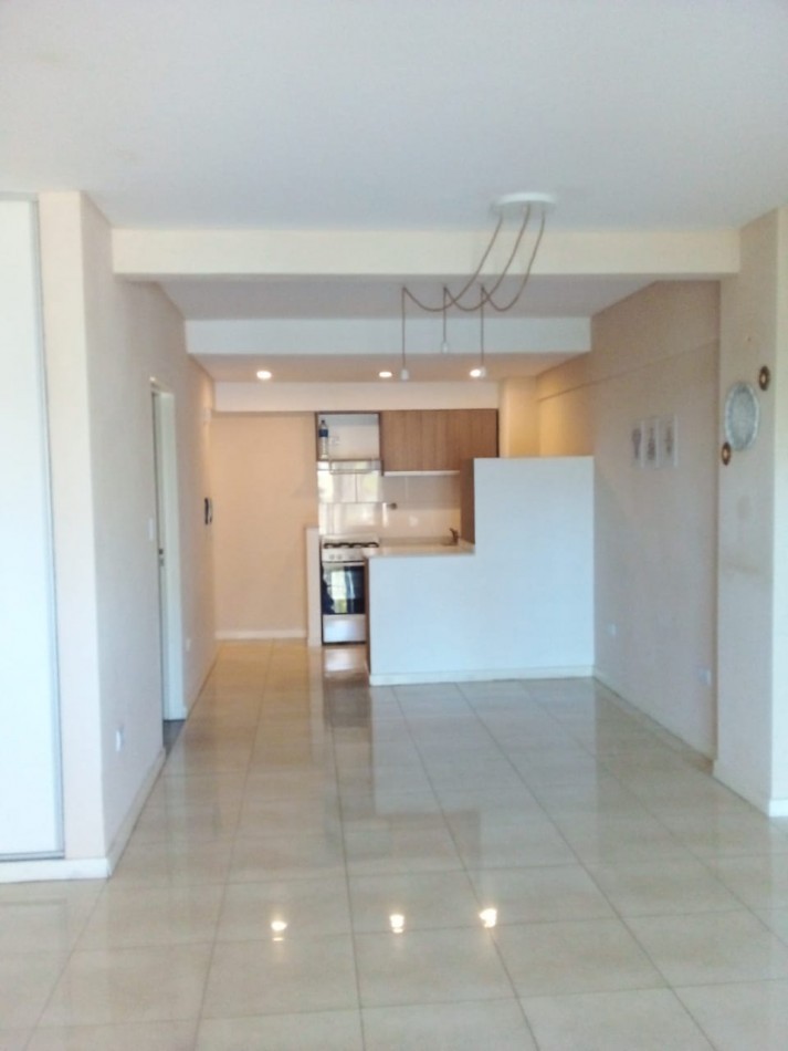 Andres Lamas 1151, Venta Excepcional DEPTO de 1 AMB y MEDIO DIVISIBLE, FORMATO en "L" AL FRENTE C/BALCON