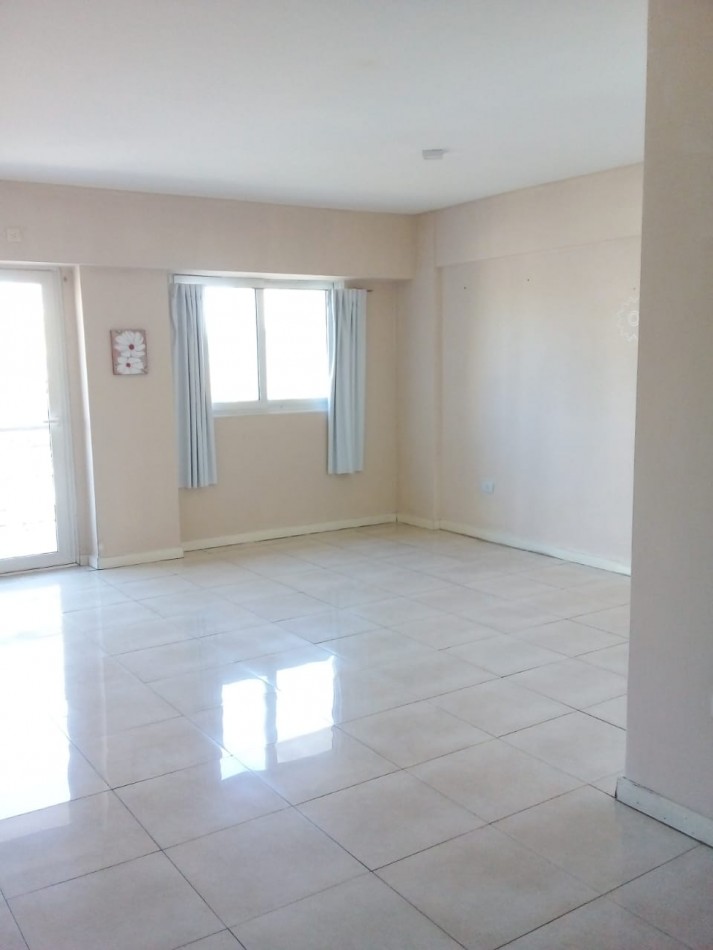 Andres Lamas 1151, Venta Excepcional DEPTO de 1 AMB y MEDIO DIVISIBLE, FORMATO en "L" AL FRENTE C/BALCON