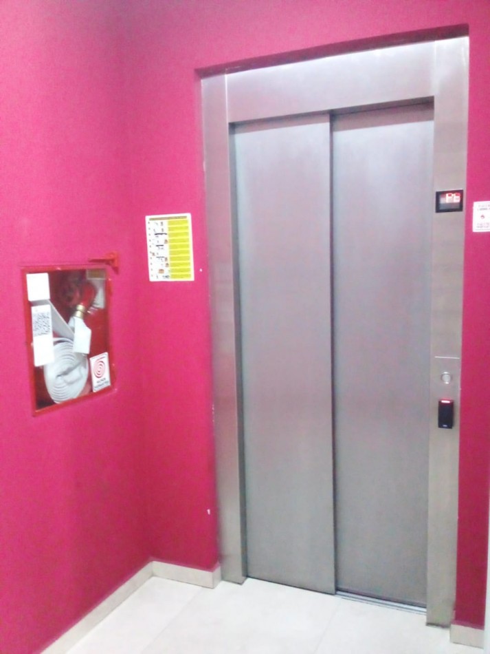 Andres Lamas 1151, Venta Excepcional DEPTO de 1 AMB y MEDIO DIVISIBLE, FORMATO en "L" AL FRENTE C/BALCON