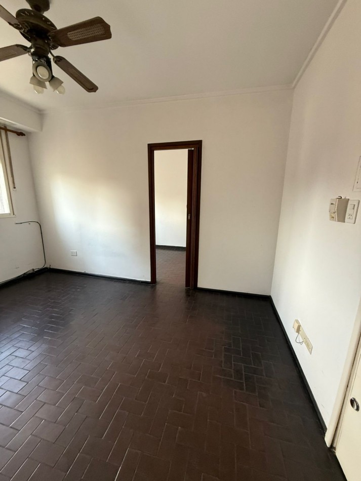 FORMOSA 300, VENTA DEPARTAMENTO DE DOS AMBIENTES EN CABALLITO