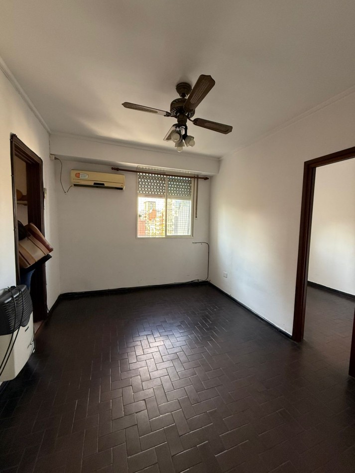 FORMOSA 300, VENTA DEPARTAMENTO DE DOS AMBIENTES EN CABALLITO