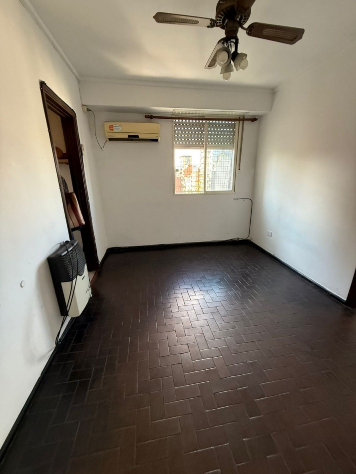 FORMOSA 300, VENTA DEPARTAMENTO DE DOS AMBIENTES EN CABALLITO