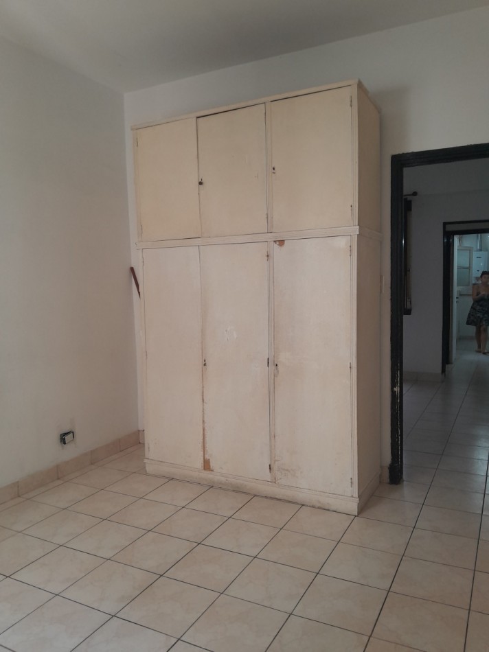 ARENALES 2800, Venta Barrio Norte 2 amplios Amb a Reciclar