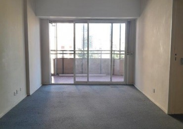 AV. RIVADAVIA 6300, VENTA DEPARTAMENTO DE TRES AMBIENTES