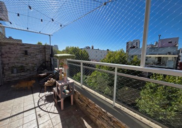 ACEVEDO 100, VENTA DUPLEX DE TRES AMBIENTES